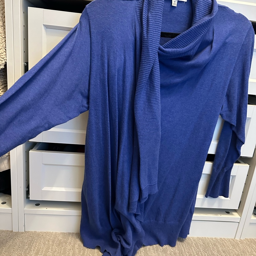CAbi Chelsea Topper sweater - Picture 3 of 5